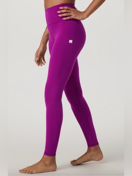 Vuori Pants - Vuori Magenta Active Leggings